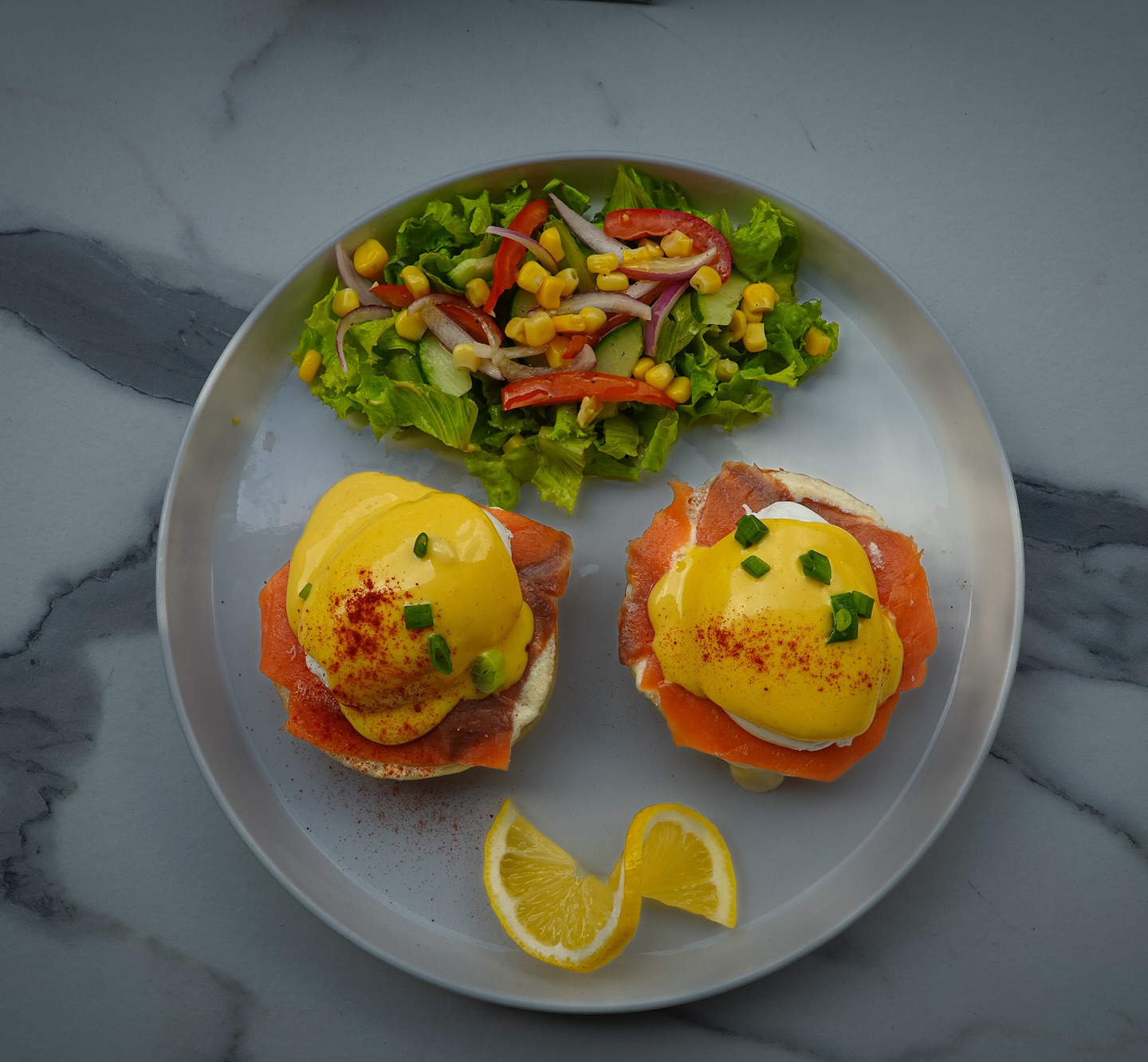 Eggs Benedict